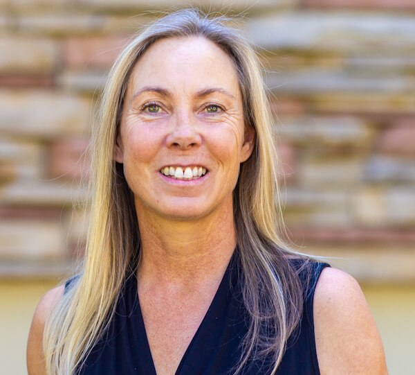 Joanne Burgess Barbier Headshot